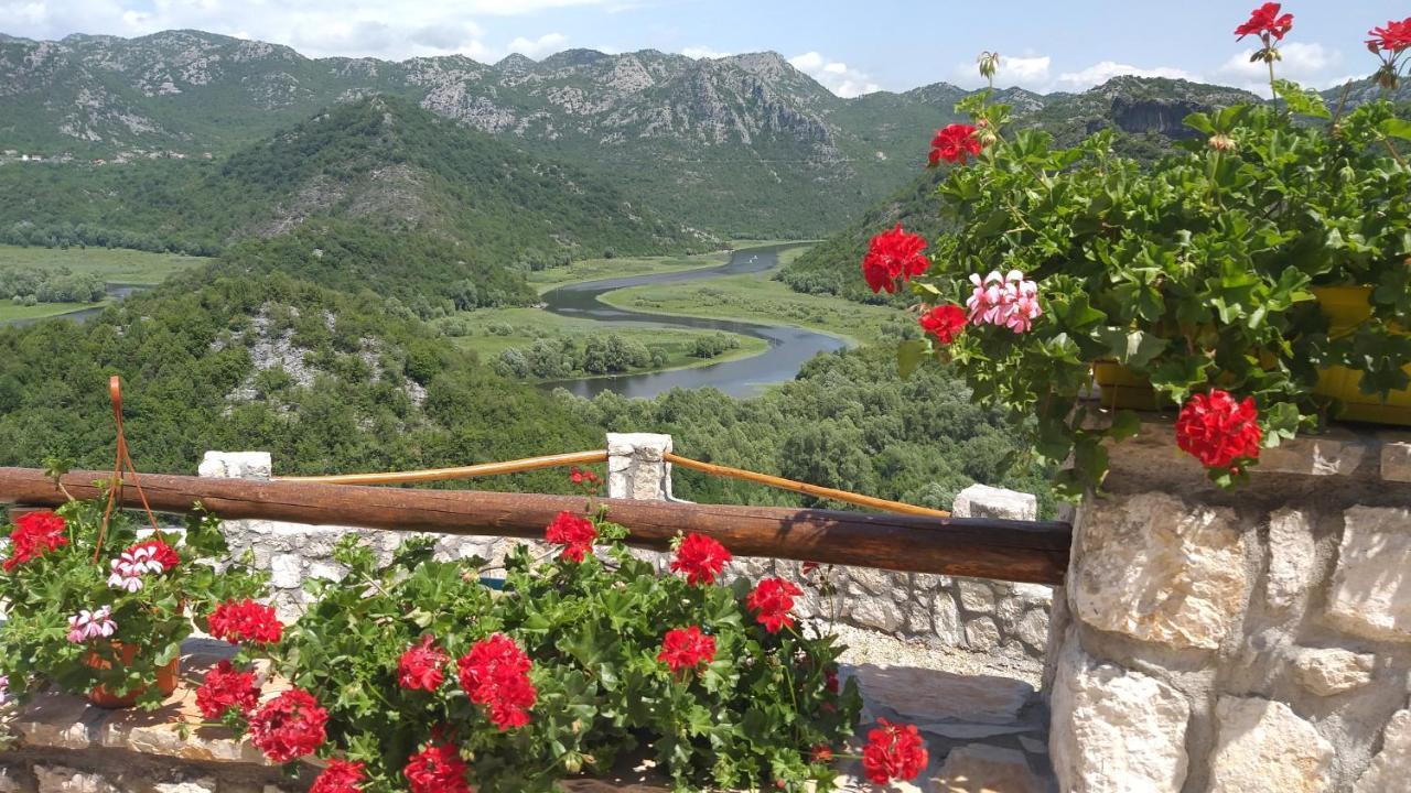 Village House - Novak Rijecani Rijeka Crnojevića Kültér fotó