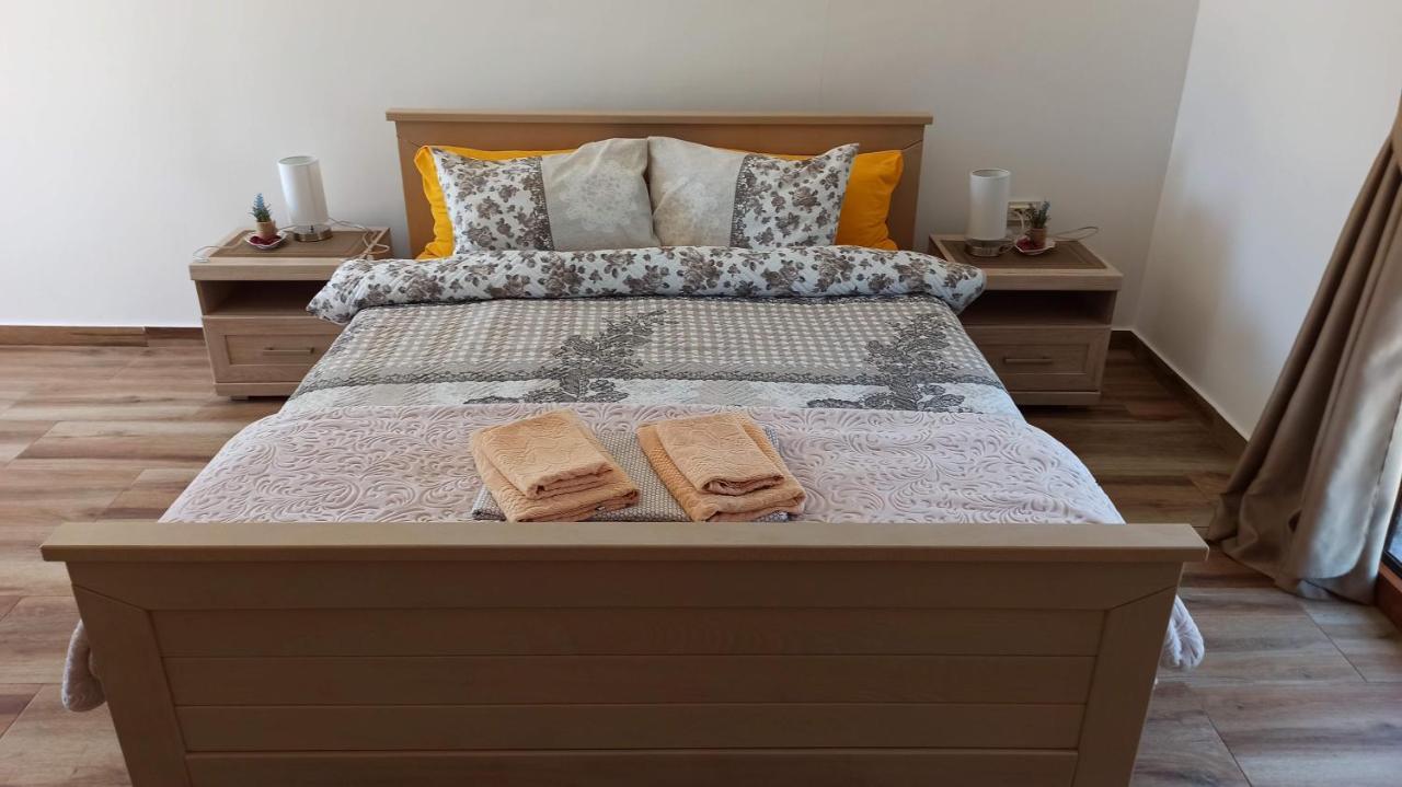 Village House - Novak Rijecani Rijeka Crnojevića Kültér fotó