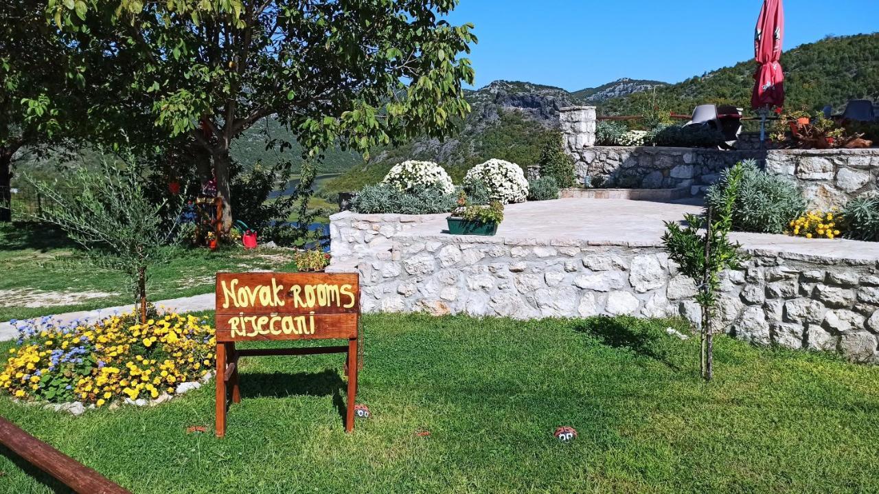 Village House - Novak Rijecani Rijeka Crnojevića Kültér fotó