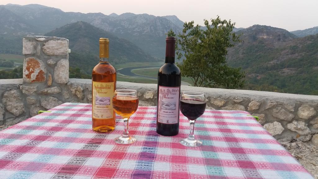 Village House - Novak Rijecani Rijeka Crnojevića Kültér fotó